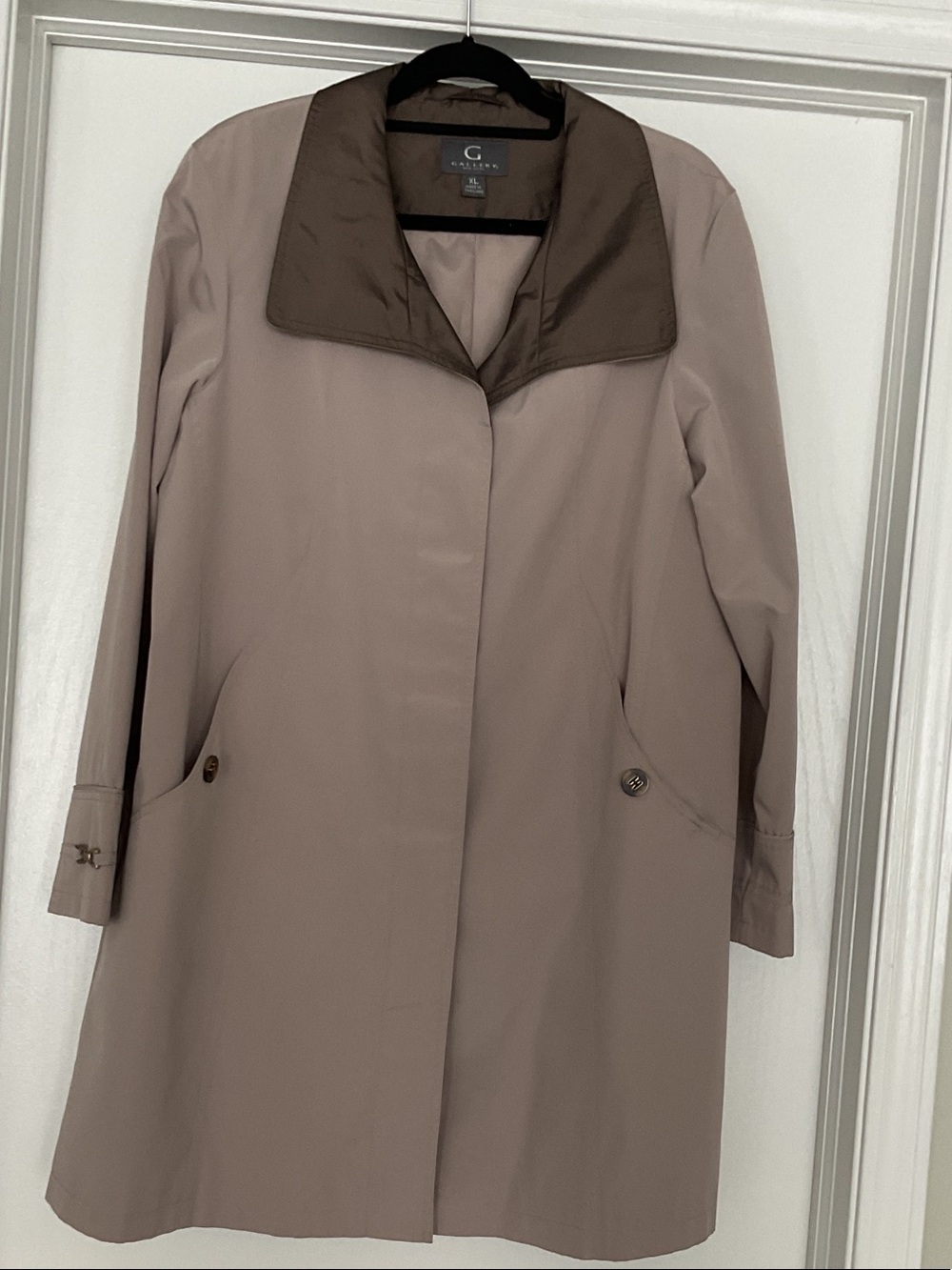 Gallery Two-Tone Taupe Trench Coat with Dark Brown Collar